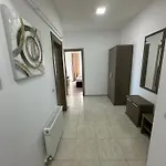 Stefi Summerland Apartment