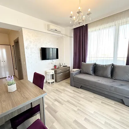 Stefi Summerland アパート