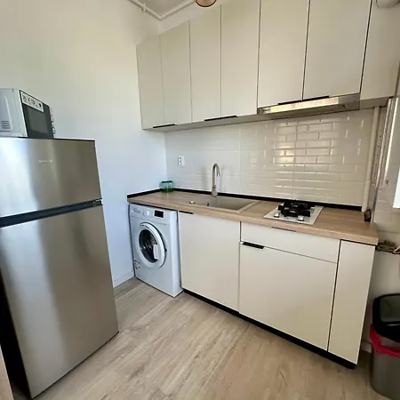 Stefi Summerland アパート