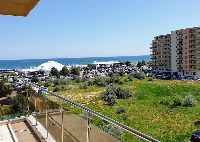 Stefi Summerland Lägenhet *