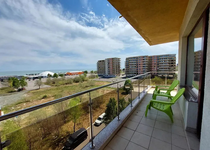 Stefi Summerland Lägenhet *