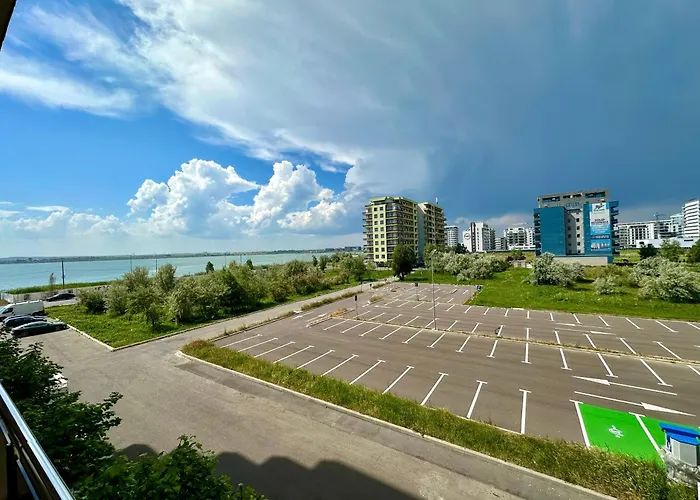 Stefi Summerland Lägenhet *